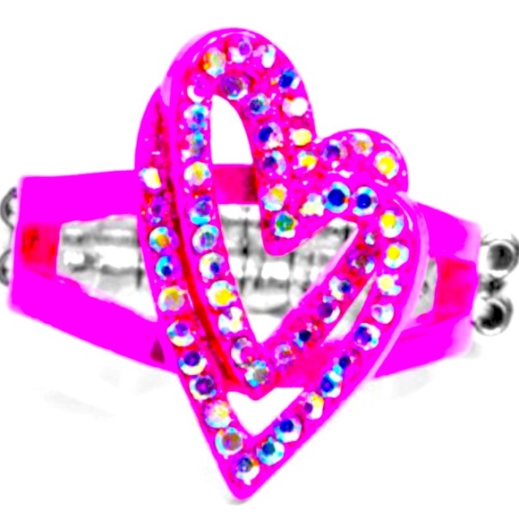 Paparazzi Jewelry - 💞💖💞 “HYBRID HEART” PINK RING ~ PAPARAZZI❗️💞💖💞
